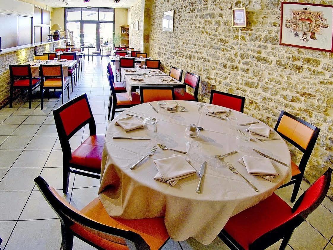 Relais Du Lac Villegusien-le-Lac Dış mekan fotoğraf